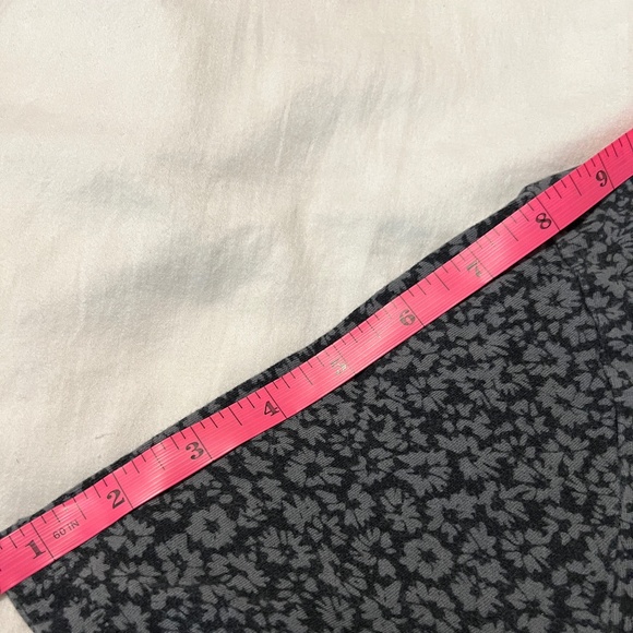 Men's Abercrombie & Fitch, Soft Tee, Small - Picture 4 of 5